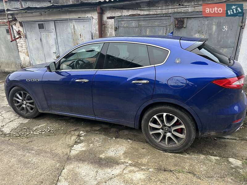 Maserati Levante (2020)