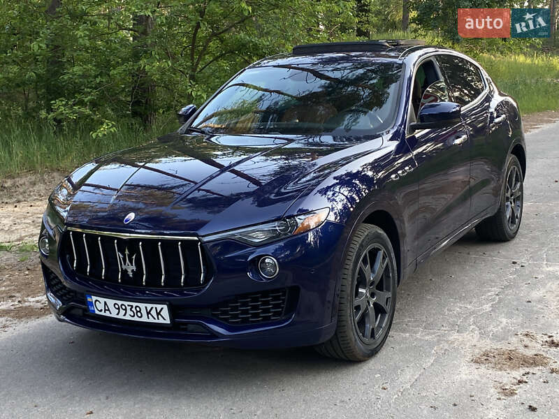 Maserati Levante (2017)
