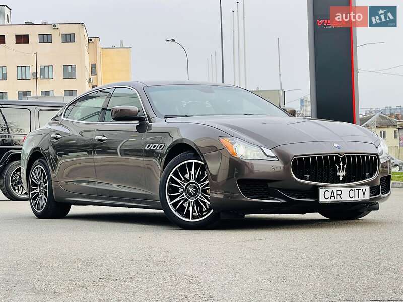 Maserati Quattroporte (2013)