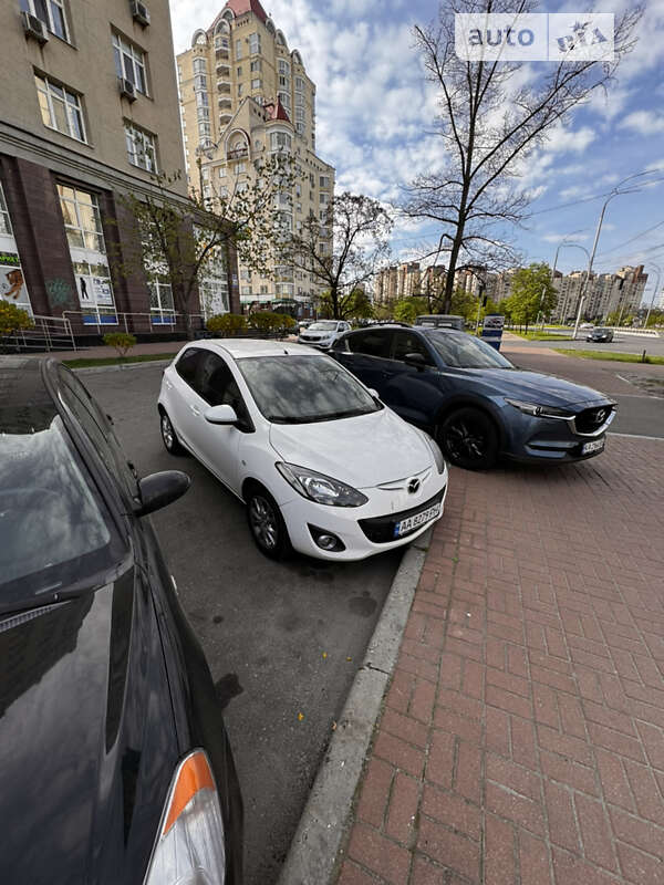 Mazda 2 (2010)