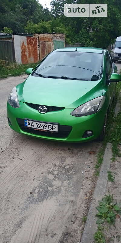 Mazda 2 (2008)