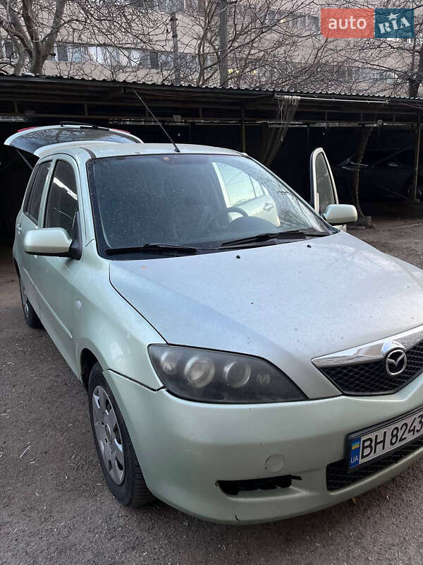 Mazda 2 (2006)