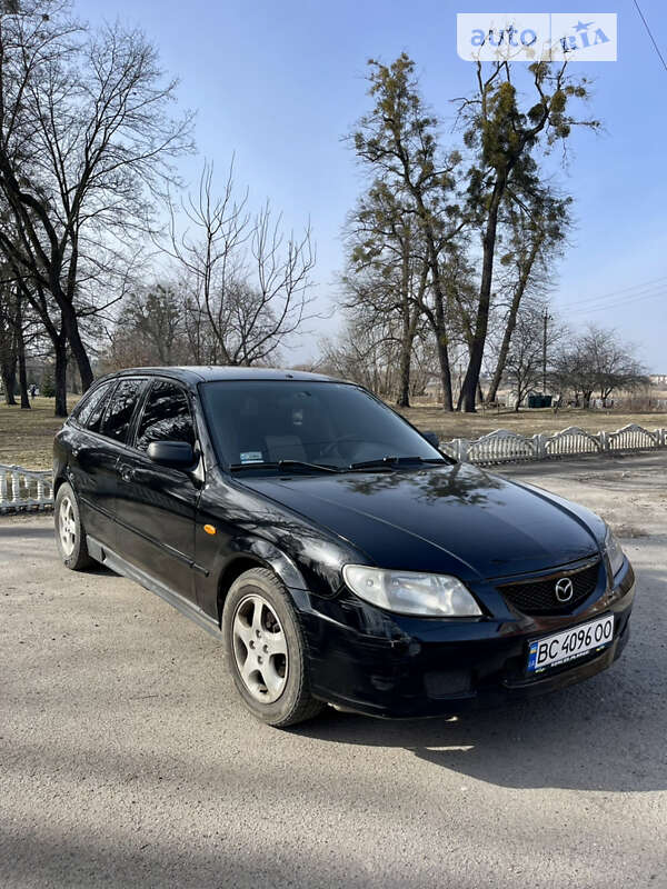 Mazda 323 (2001)