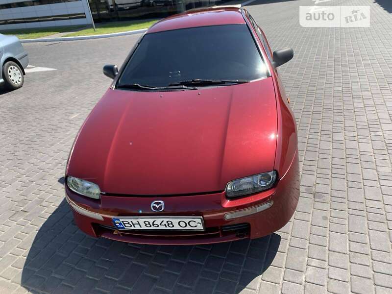 Mazda 323 (1998)