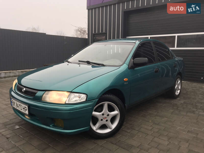 Mazda 323 (1997)