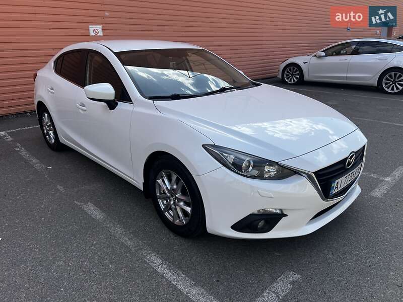 Mazda 3 (2015)