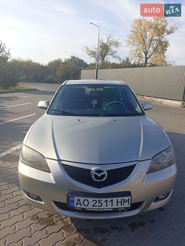 Mazda 3 (2005)