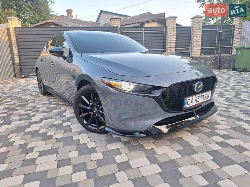 Mazda 3 (2021)