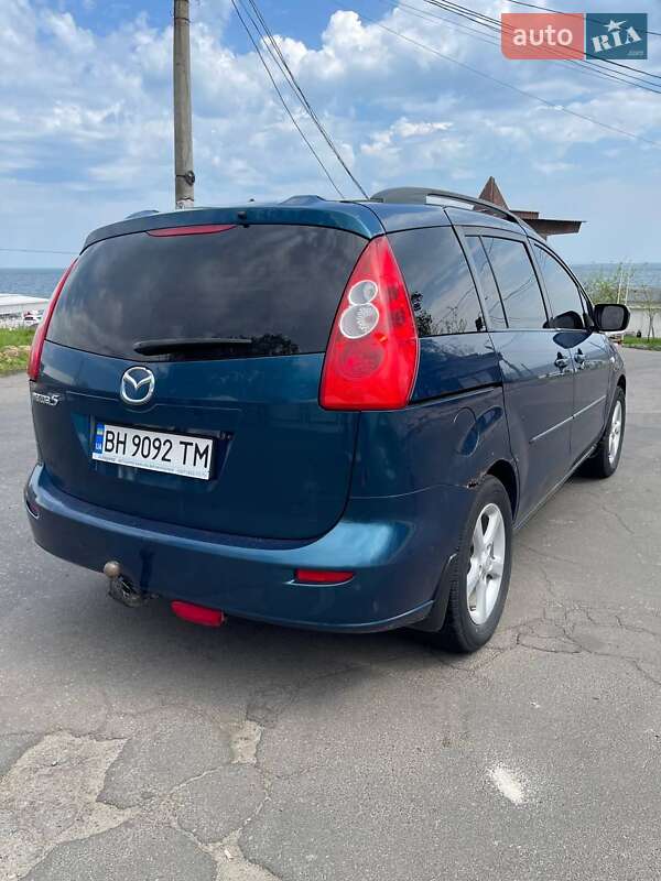 Mazda 5 (2005)