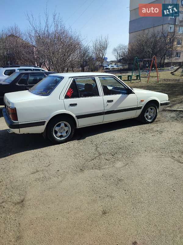Mazda 626 (1987)