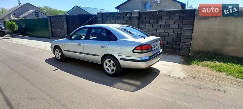Mazda 626 (1998)