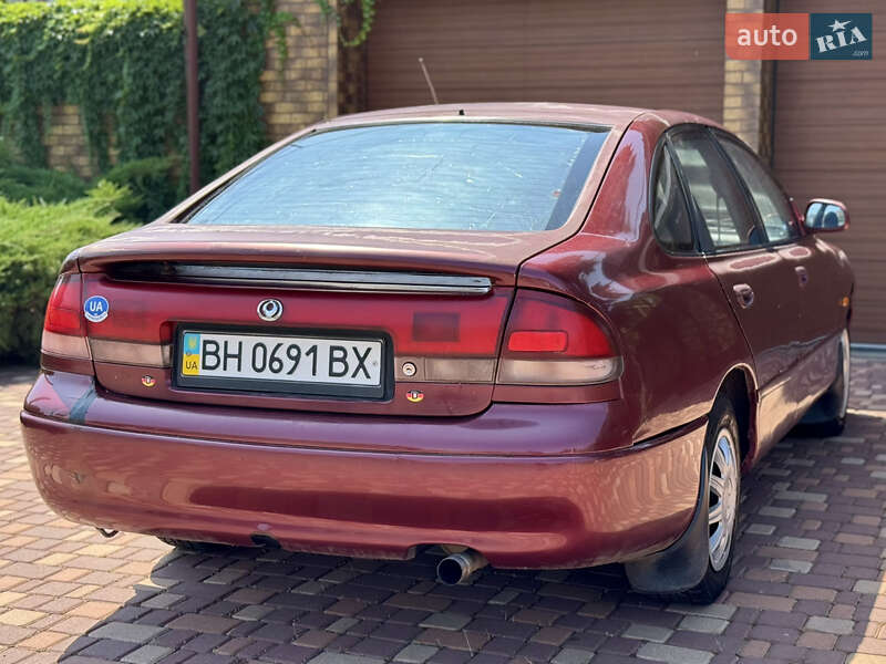 Mazda 626 (1992)