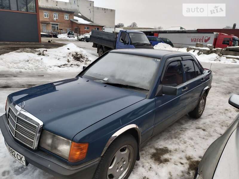 Mercedes-benz 190 (1987)