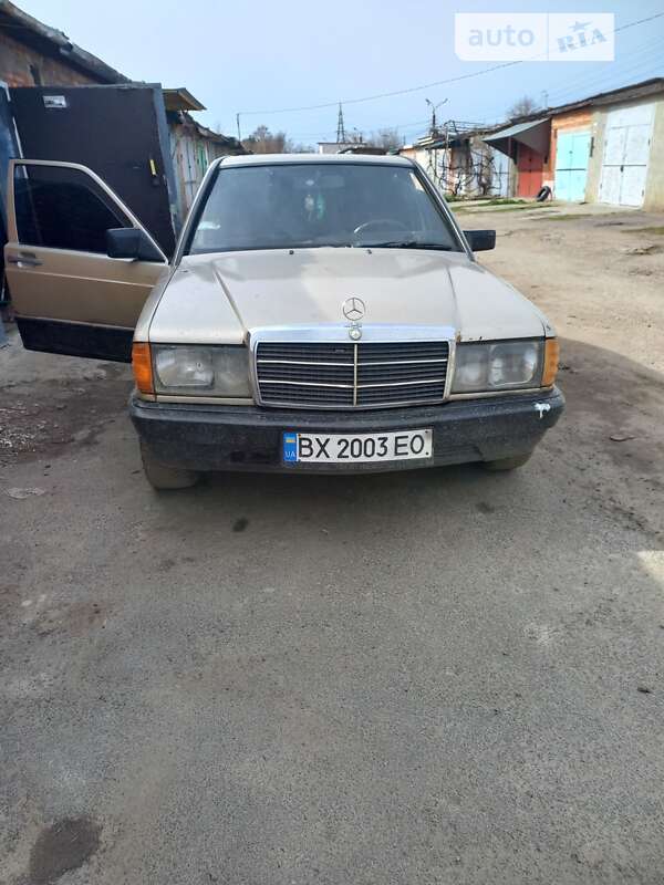 Mercedes-benz 190 (1985)