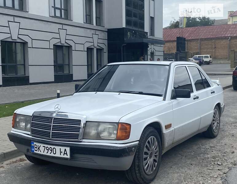 Mercedes-benz 190 (1992)
