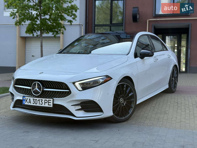 Mercedes-benz A-class (2019)