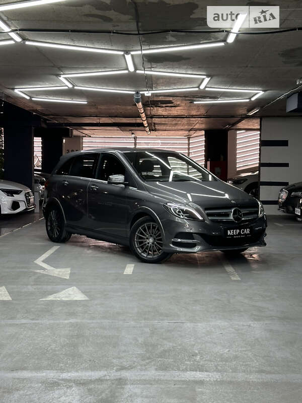 Mercedes-benz B 250e (2017)