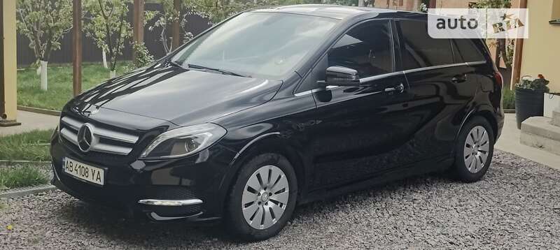 Mercedes-benz B 250e (2015)