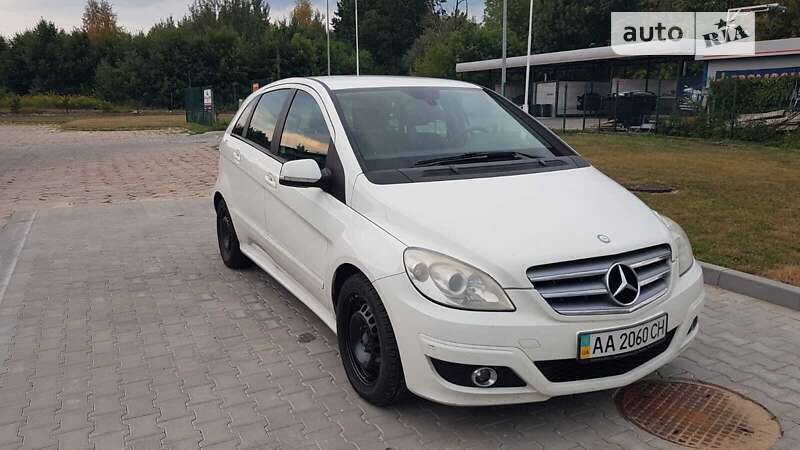 Mercedes-benz B180 cdi (2008)