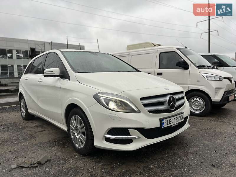 Mercedes-benz B 250e (2016)