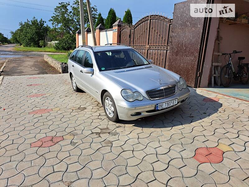 Mercedes-benz C-class (2003)