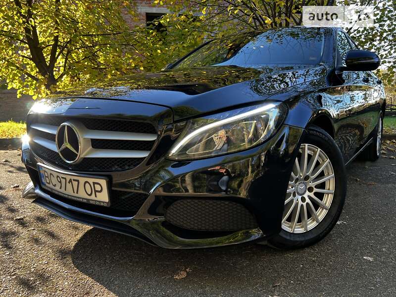 Mercedes-benz C 220 (2015)