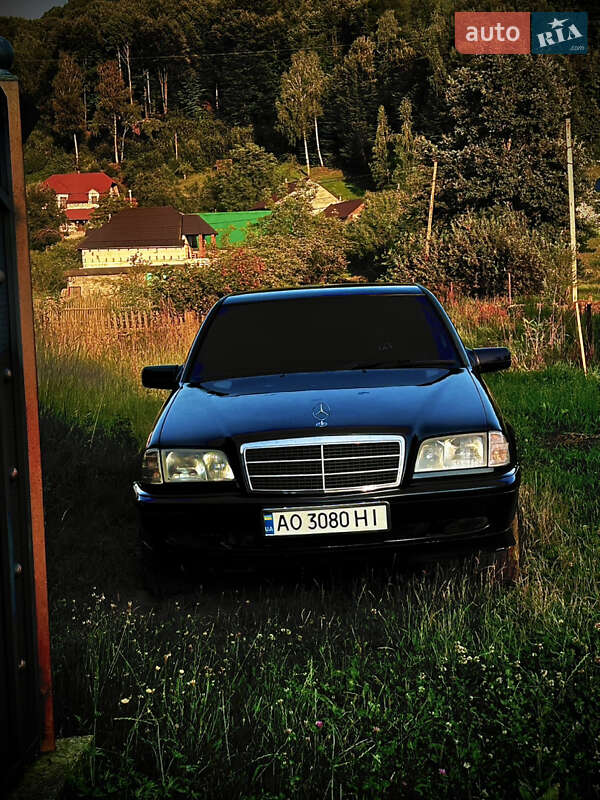 Mercedes-benz C-class (1998)