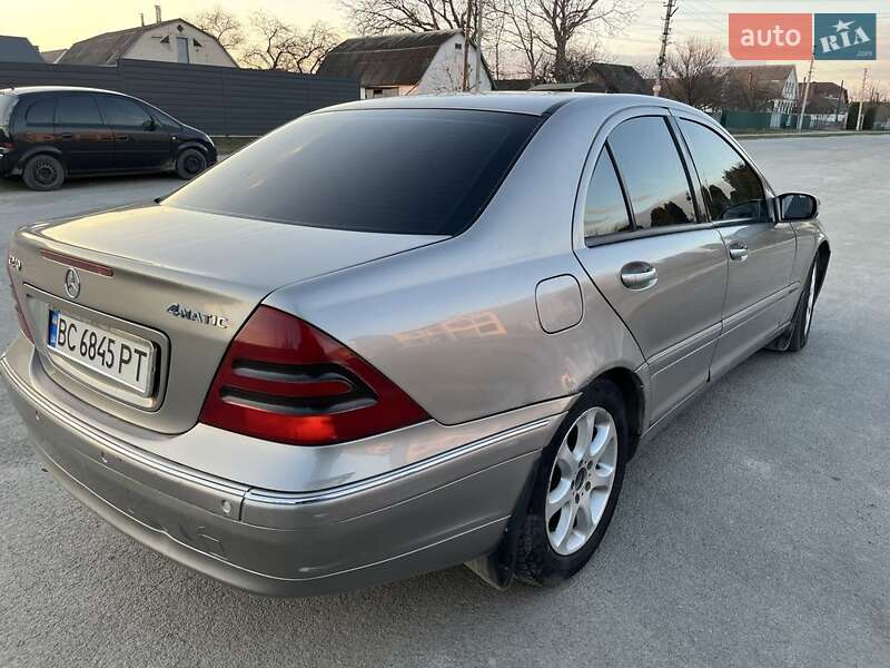 Mercedes-benz C-class (2002)