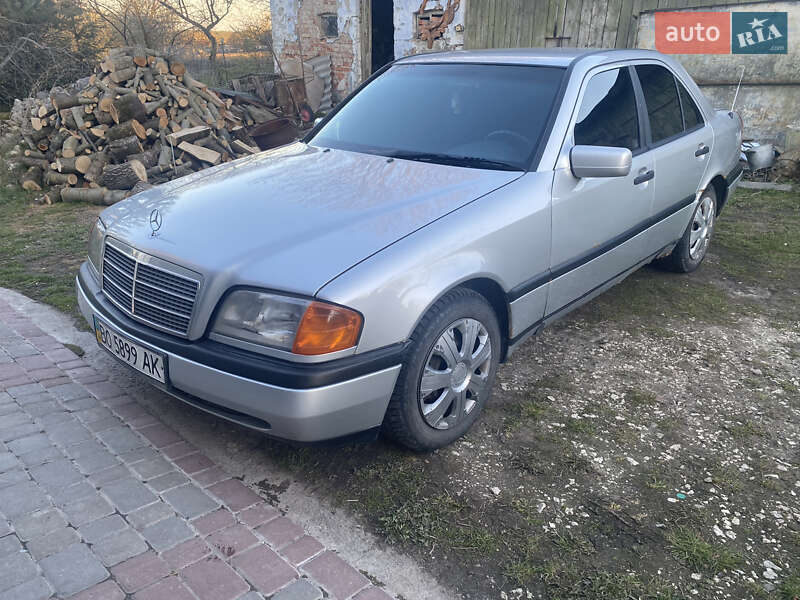 Mercedes-benz C-class (1995)