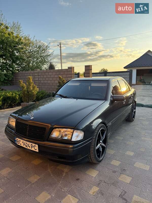 Mercedes-benz C-class (1994)