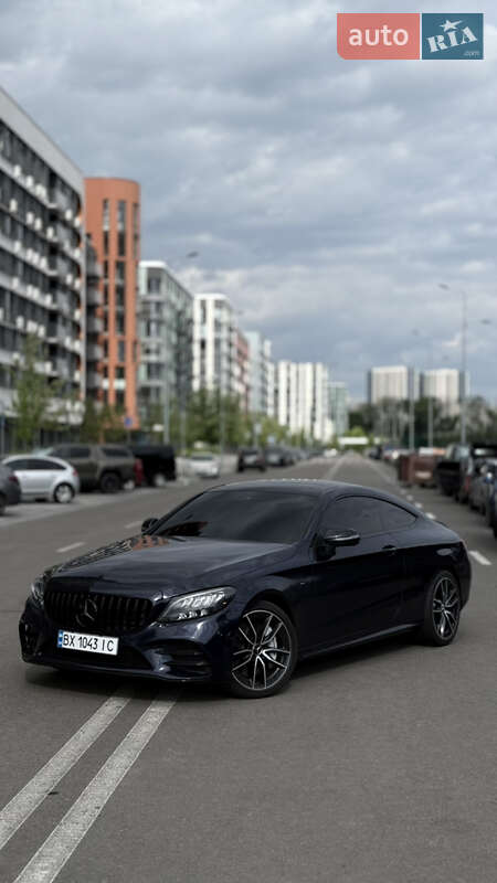 Mercedes-benz C-class (2018)