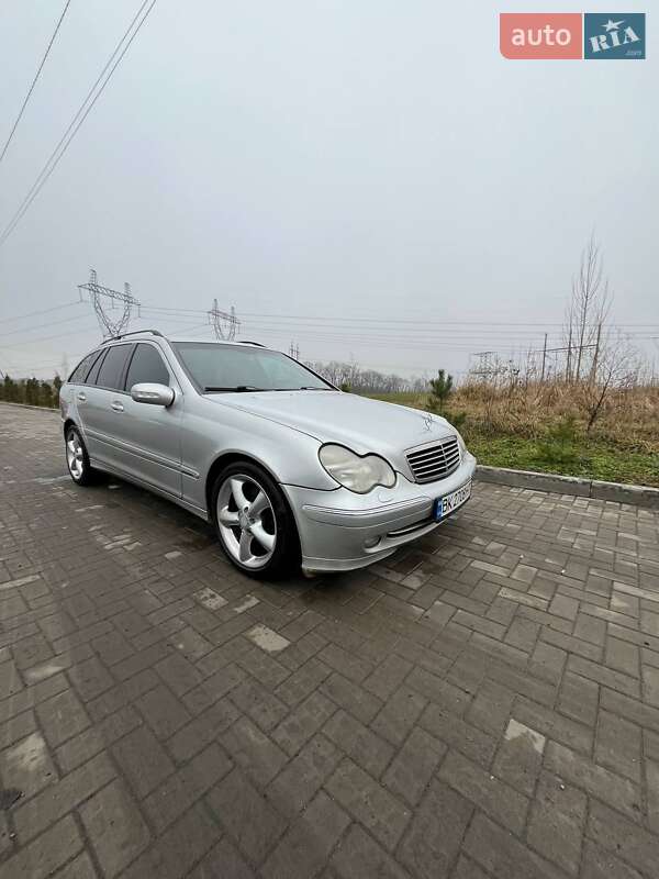 Mercedes-benz C-class (2002)