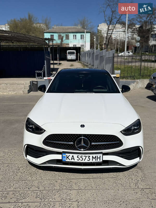 Mercedes-benz C-class (2021)