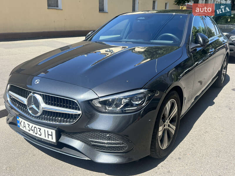Mercedes-benz C-class (2021)