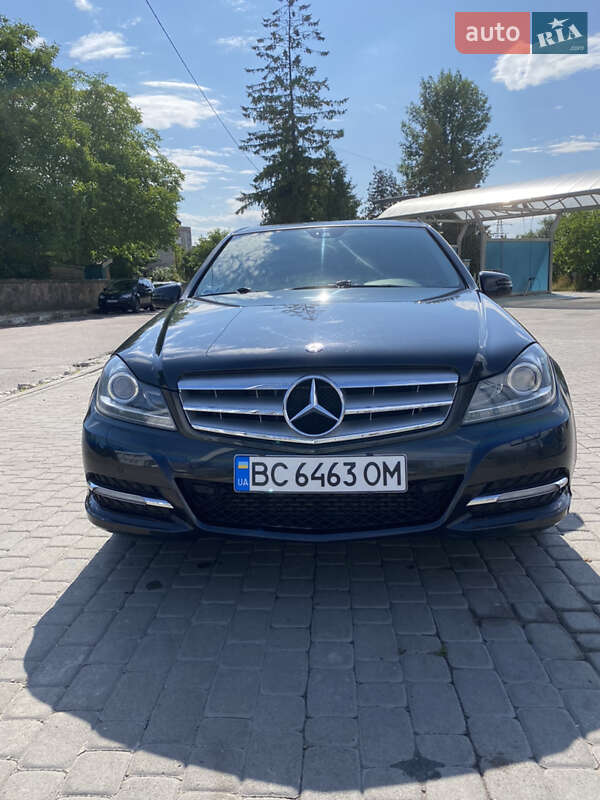 Mercedes-benz C-class (2011)