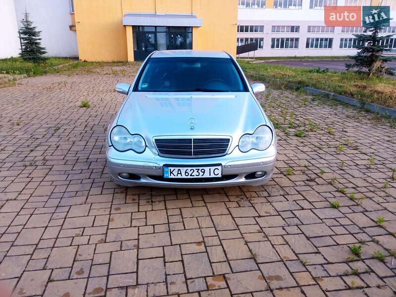 Mercedes-benz C-class (2000)