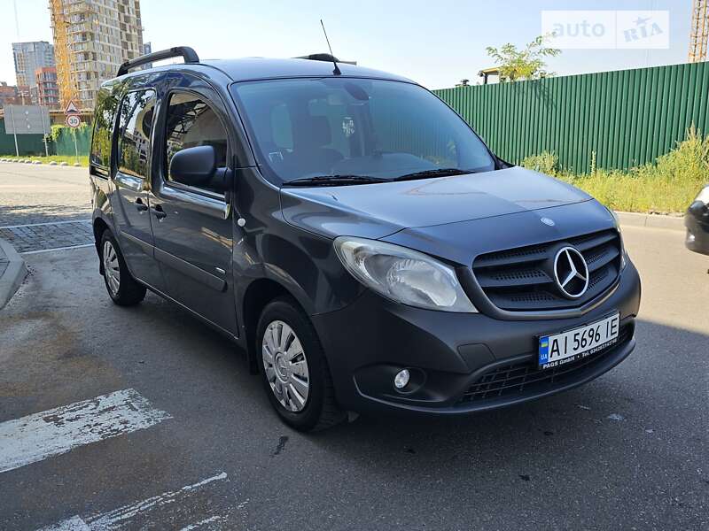 Mercedes-benz Citan (2012)