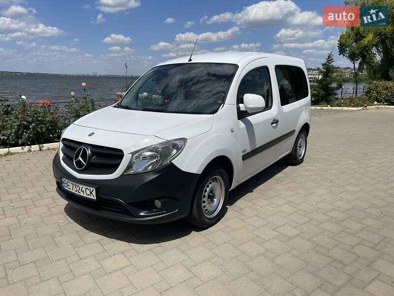Mercedes-benz Citan (2013)