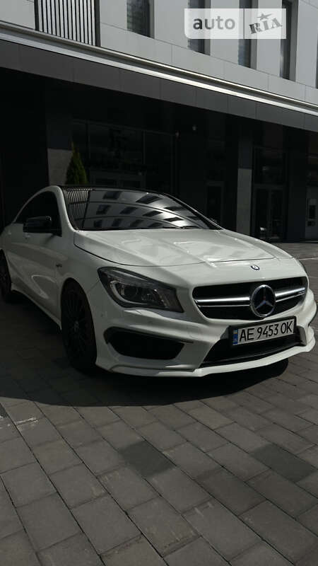 Mercedes-benz Cla-class (2014)