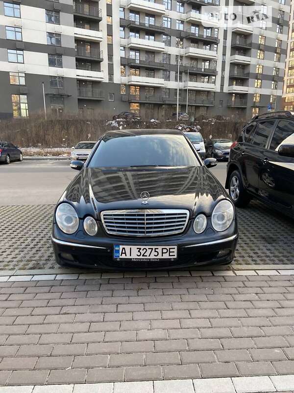 Mercedes-benz E 240 (2005)