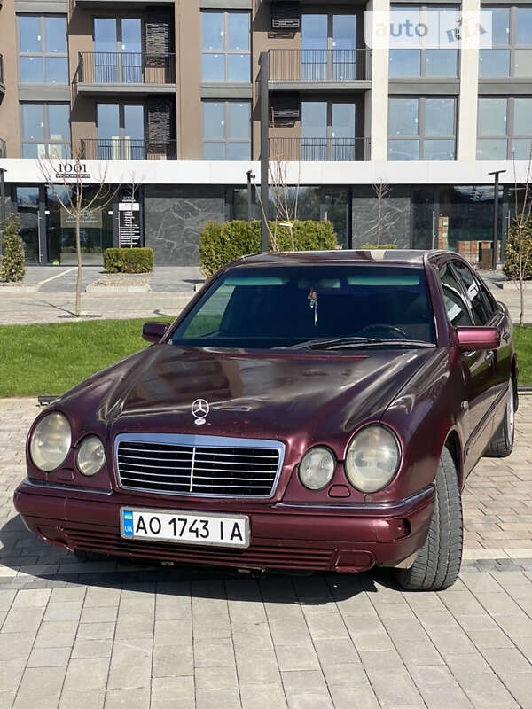 Mercedes-benz E 290t td (1997)