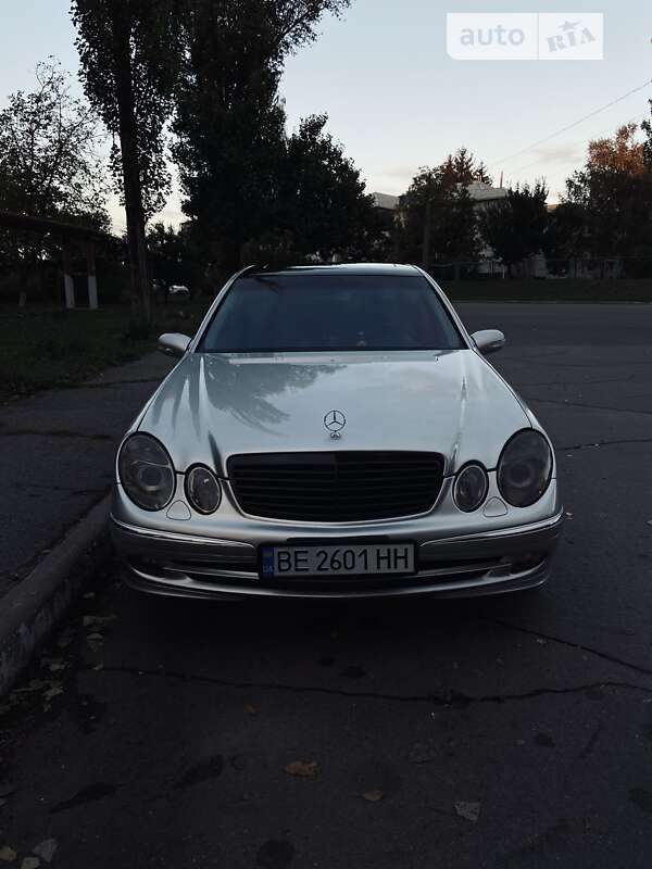 Mercedes-benz E 500 (2002)