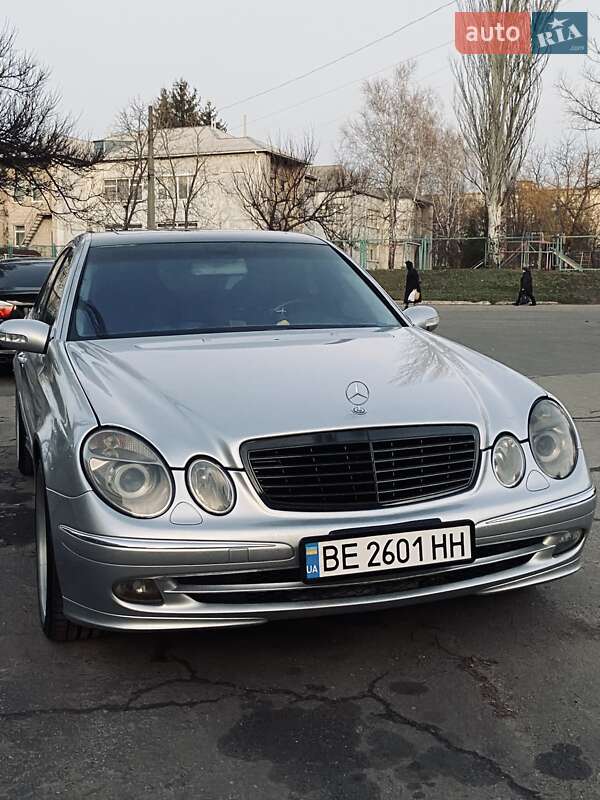 Mercedes-benz E 500 (2002)