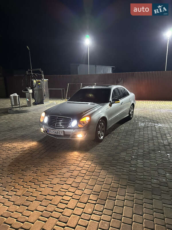 Mercedes-benz 240 (2002)
