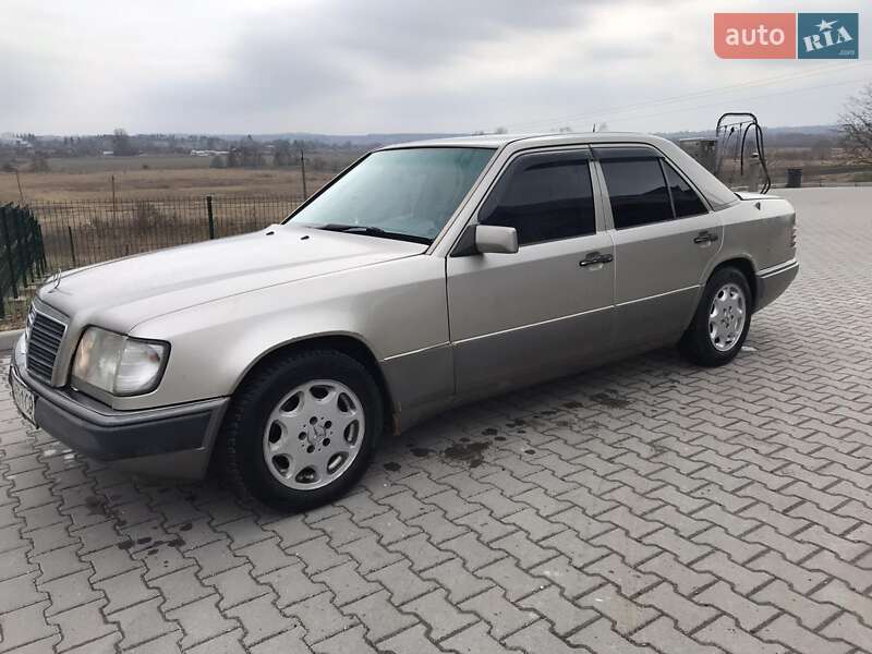 Mercedes-benz E-class (1994)