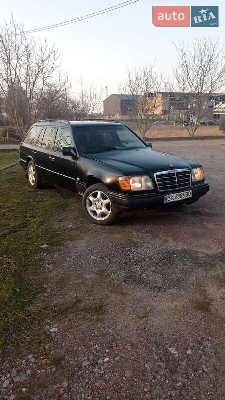 Mercedes-benz E-class (1994)