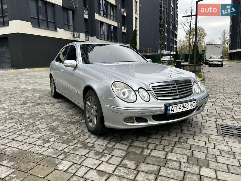 Mercedes-benz E-class (2006)