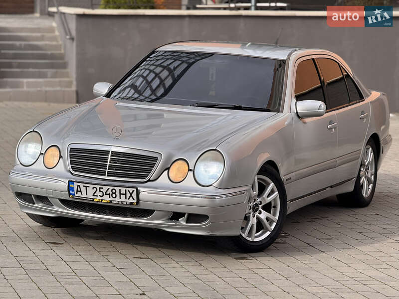 Mercedes-benz E-class (2000)