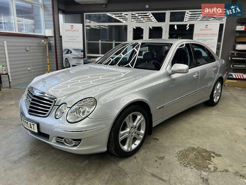 Mercedes-benz E-class (2006)