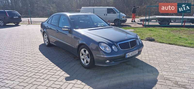 Mercedes-benz E-class (2006)